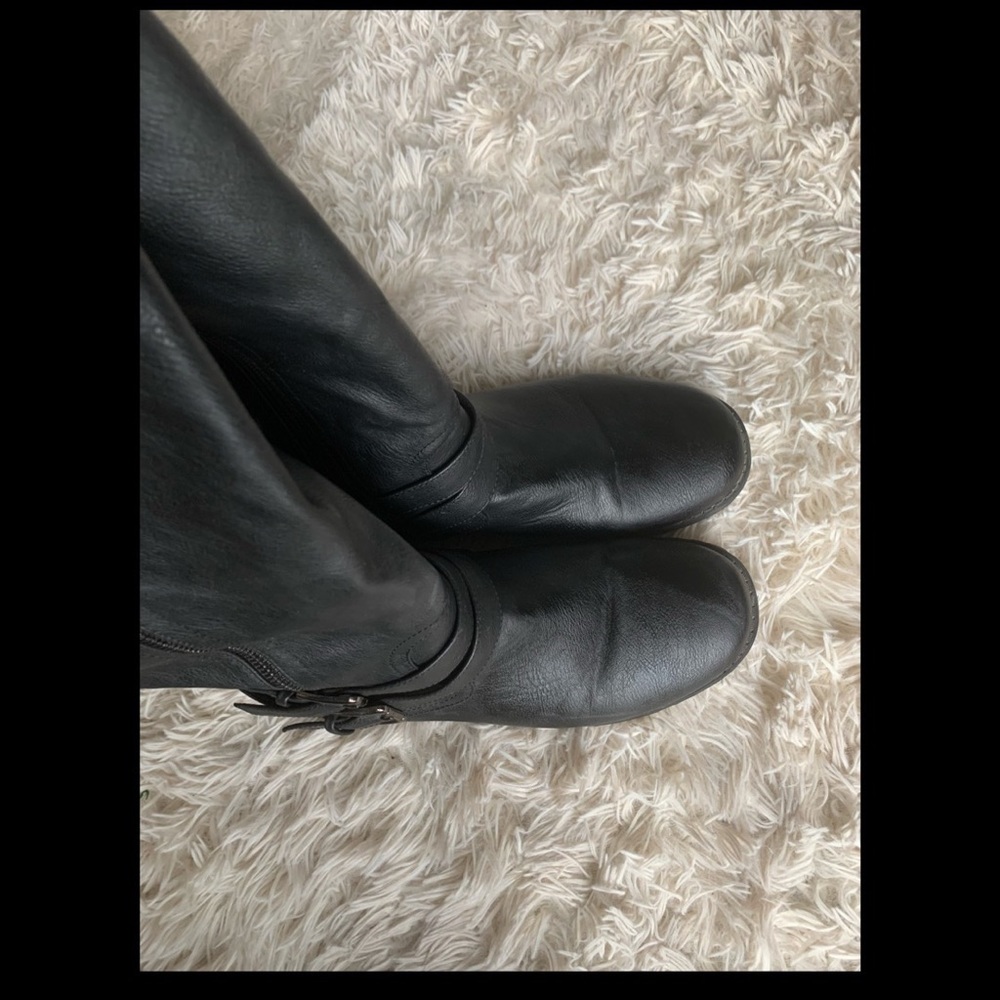 Black Riding Boots - Picture 3 of 3
